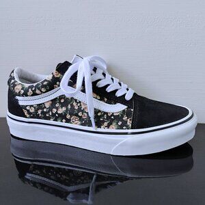 Vans Women's Old Skool Rose Dreams Suede / Canvas Sneaker in Black